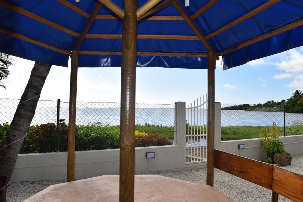 Baywatch Apartment La Gaulette Exteriör bild