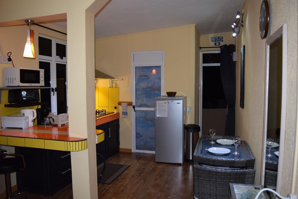 Baywatch Apartment La Gaulette Exteriör bild